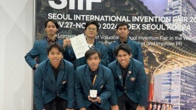 Raih Silver Medal, Mahasiswa Teknik Kimia Harumkan Nama UNDIP pada Kompetisi International Invention Fair 2024 di Korea