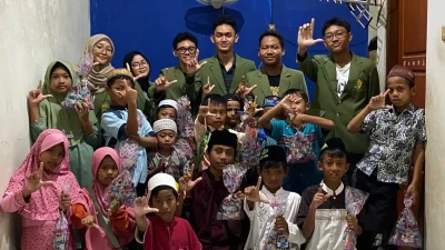 Mahasiswa UPN “Veteran” Jawa Timur Hadirkan SAHARA, Ajak Menanam Harmoni Beragama Sejak Dini di YPA Ar Roudhoh Al Muqoddim Sirojul Tholibin Mahasiswa UPN “Veteran” Jawa Timur Hadirkan SAHARA, Ajak Menanam Harmoni Beragama Sejak Dini di YPA Ar Roudhoh Al Muqoddim Sirojul Tholibin