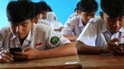 Anak Digital, Guru Manual? Saatnya Pendidikan Bergerak Seirama Zaman Anak Digital, Guru Manual? Saatnya Pendidikan Bergerak Seirama Zaman