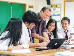Bahasa Indonesia di Perguruan Tinggi: Bukan Sekadar Teori, tetapi Bekal Dinamika Akademik